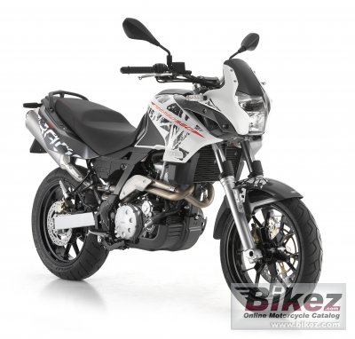 2010 Aprilia Pegaso 650 photo